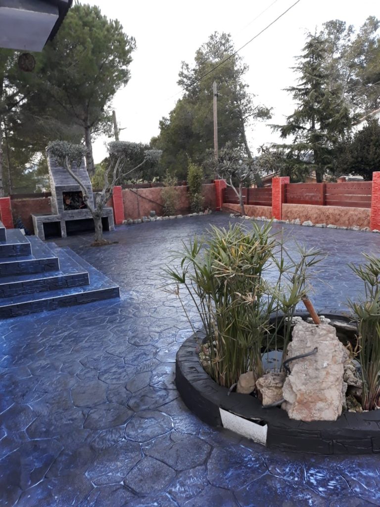 Pavimento decorativo terraza jardín