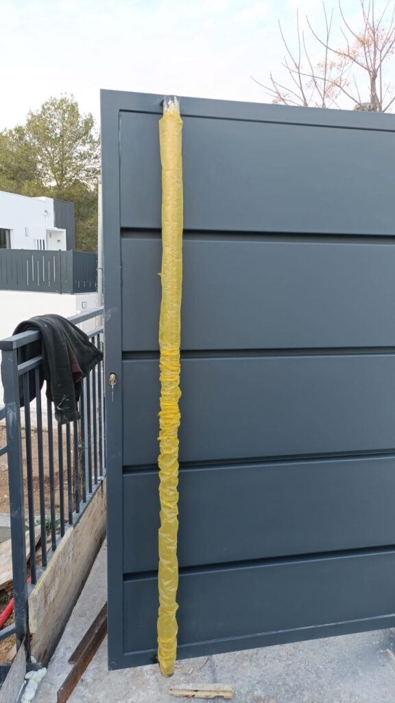 Suelo estampado acceso vivienda