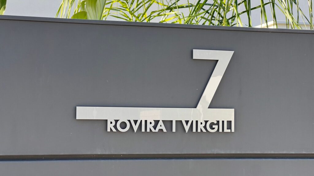 Pavimento impreso garaje exterior