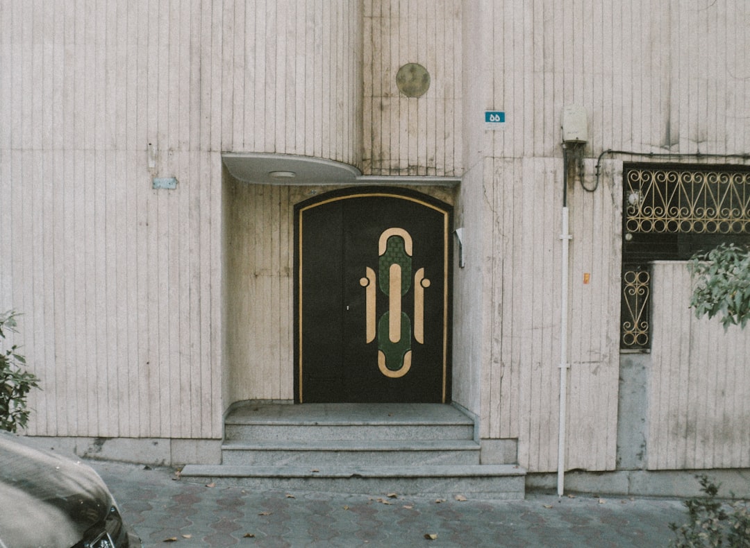 Suelo estampado acceso vivienda