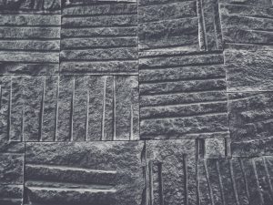 Hormigón impreso Cubelles en pavimento decorativo resistente